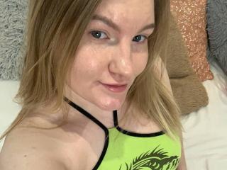 AshleyJonse - Live porn &amp; sex cam - 25238853