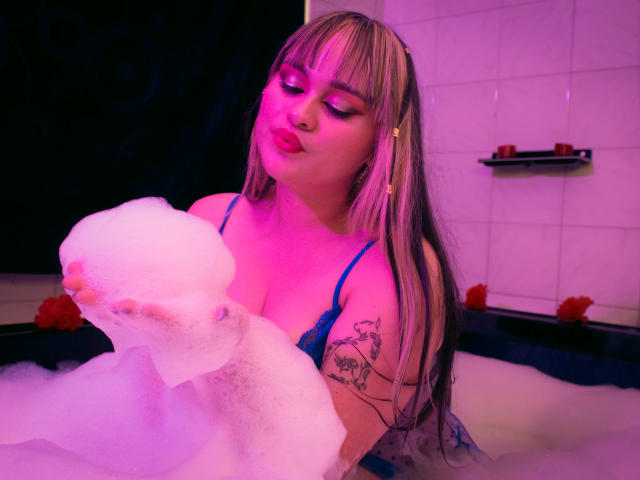 LailaDurmont - Live sex cam - 25239941