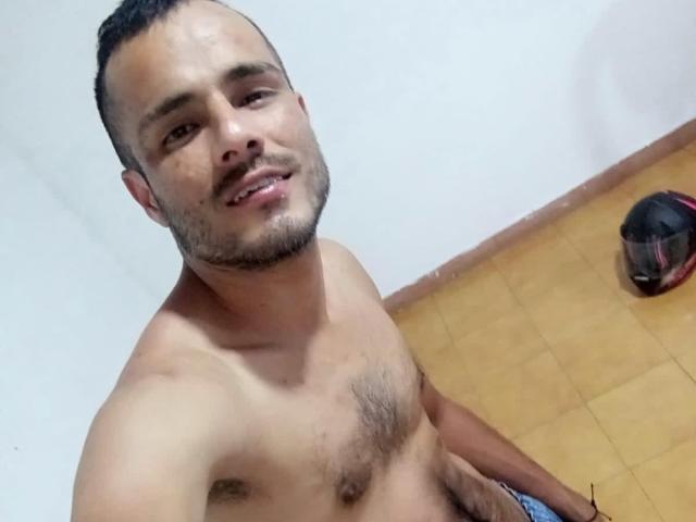 StrongAlan - Sexe cam en vivo - 25240005