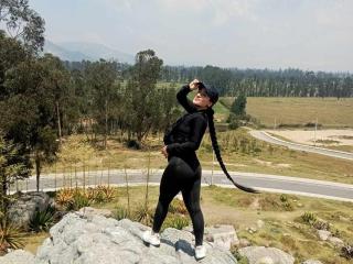 EmilyTon - Camera khiêu dâm &amp; quyến rũ trực tiếp - 25241977