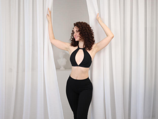 KaraCriegs - Live porn &amp; sex cam - 25246245