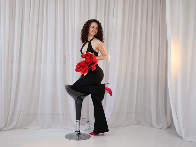 KaraCriegs - Live porn &amp; sex cam - 25246445