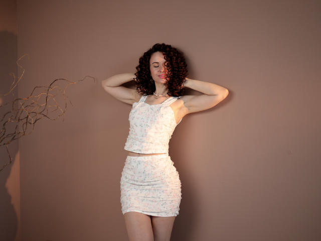 KaraCriegs - Live porn &amp; sex cam - 25246569