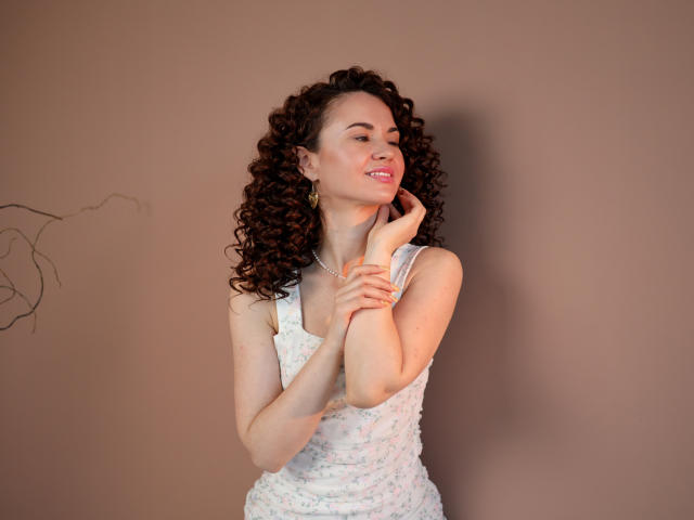 KaraCriegs - Live sex cam - 25246585