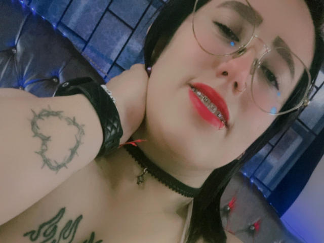 NatalieHarris - Porno na żywo i seks kamera - 25246921