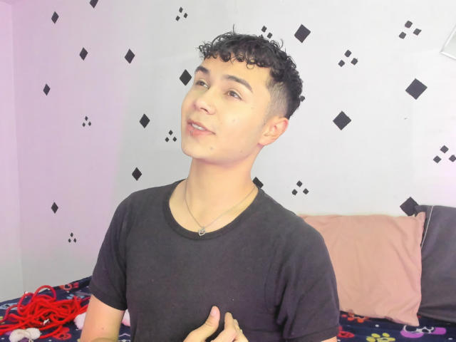 Crushnier - Sexe cam en vivo - 25247101