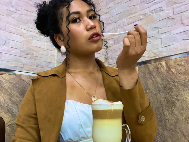 SophieSonyas - Live sexe cam - 25250977