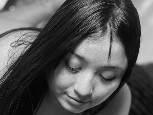 LunaBellaHotty - Camera khiêu dâm &amp; quyến rũ trực tiếp - 25251081