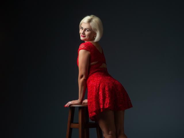 OliviaHorst - Live porn &amp; sex cam - 25255653