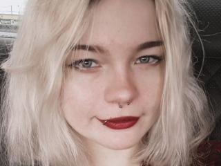 IBeYourSweety - Live porn &amp; sex cam - 25255981