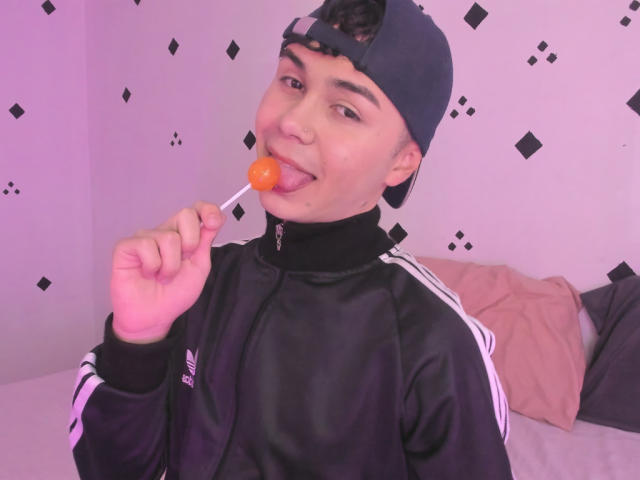 Crushnier - Live porno og sexkamera - 25257909