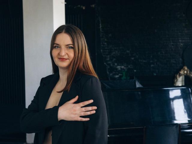 FreyaDak - Élő pornó és szexkamera - 25259997