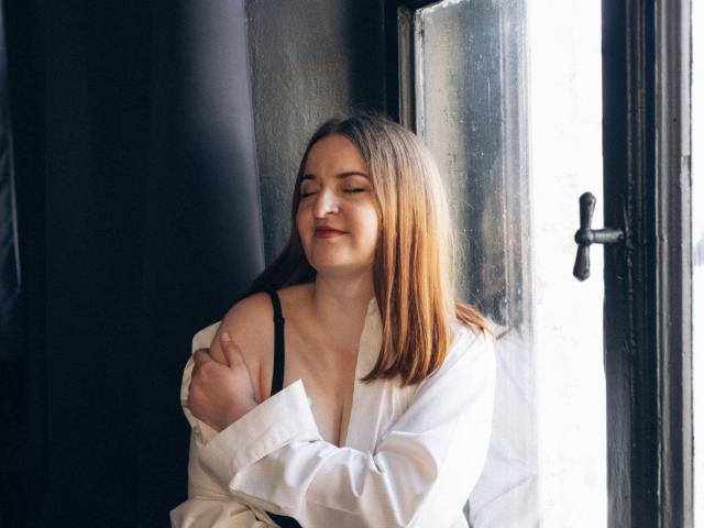 FreyaDak - Live porn &amp; sex cam - 25260101