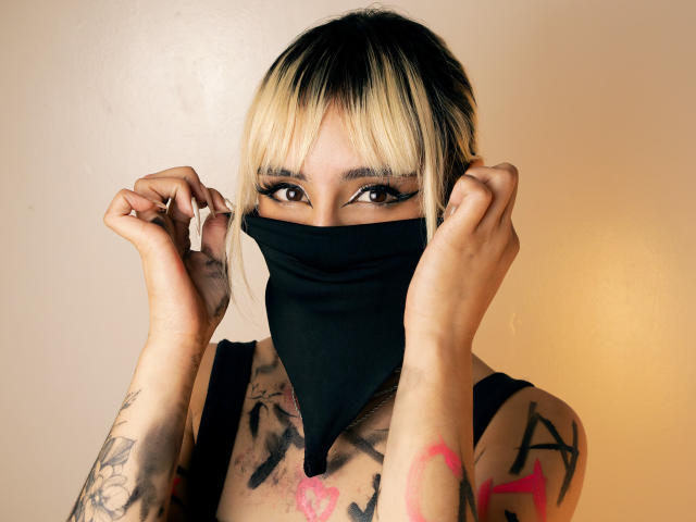 MaveParker - Sexe cam en vivo - 25260301