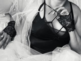 DianaMGG - сексуальная веб-камера в реальном времени - 25260845