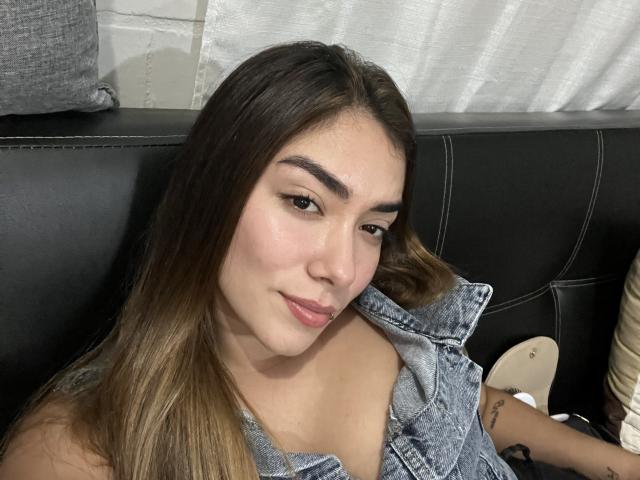 SharonKlart - Live porno og sexkamera - 25261177