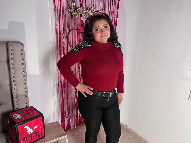 TiffanyAmazing - Sexe cam en vivo - 25261597