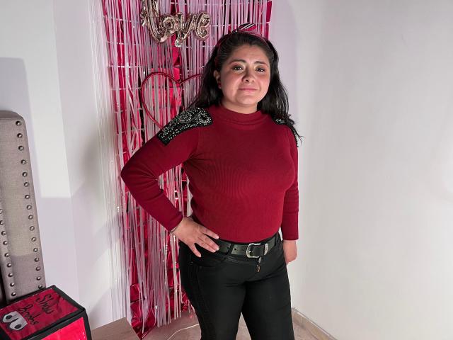 TiffanyAmazing - Sexe cam en vivo - 25261657