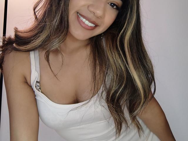 EimyRousse - פורנו בשידור חי ומצלמת סקס - 25263569