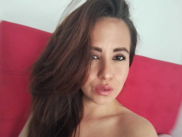 CamileParist - Live porn &amp; sex cam - 25265037