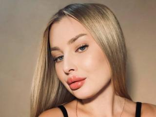 PolinaLaur - Live porn &amp; sex cam - 25266993
