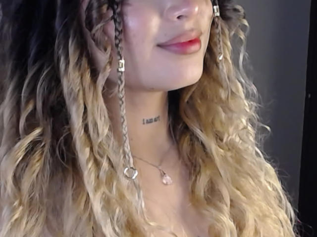 KateZoe - Live Sex Cam - 25268929