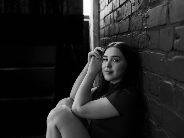 LauraHlot - сексуальная веб-камера в реальном времени - 25269301