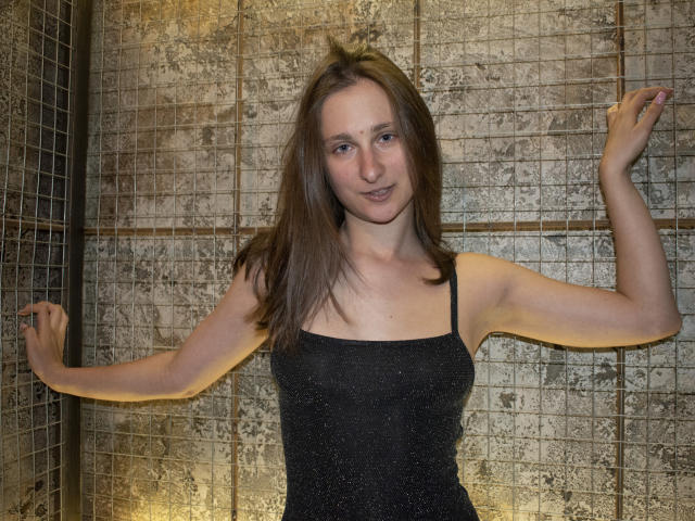 MichelleHotX69 - Live porn &amp; sex cam - 25272469