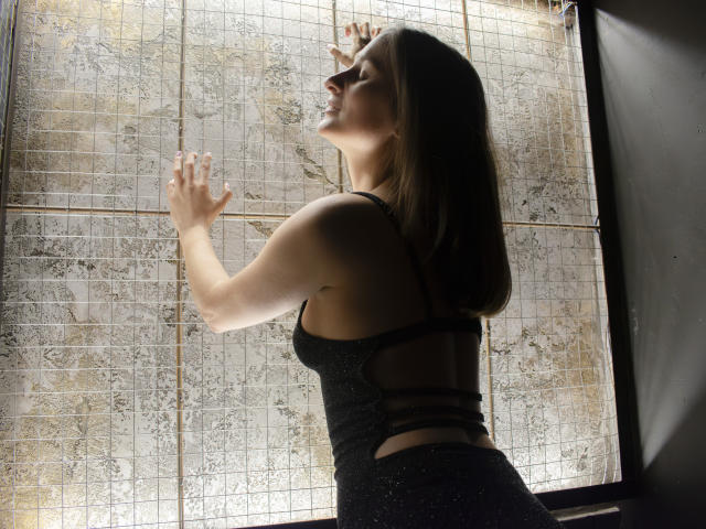 MichelleHotX69 - Live porn &amp; sex cam - 25272513