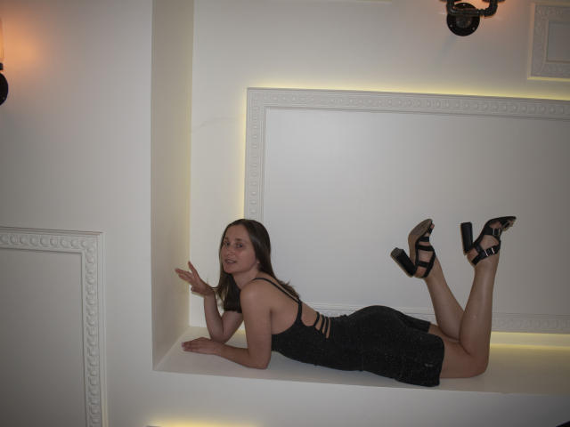 MichelleHotX69 - Live porn &amp; sex cam - 25272653