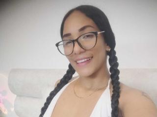 ThiainaRose - Live porn &amp; sex cam - 25278441