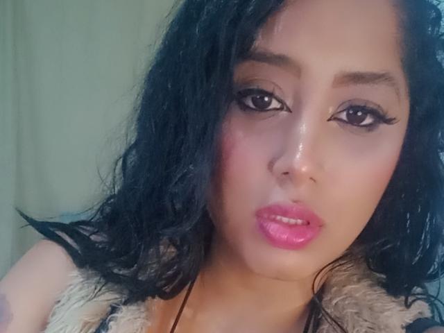 MariaCatalina - Porno na żywo i seks kamera - 25281089