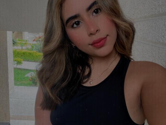 OlivaStellas - Live porn &amp; sex cam - 25281297