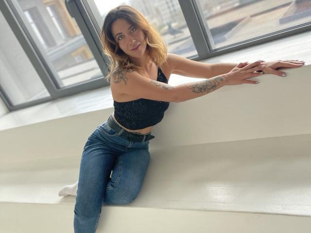 KateShanny - Sexe cam en vivo - 25281337