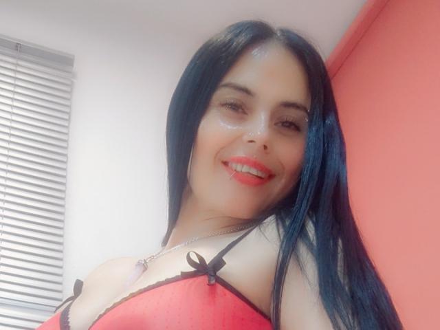 CharlotteCrofort - Live porn &amp; sex cam - 25281605