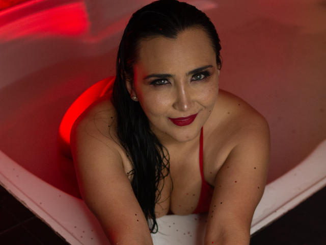 EvangelineTaylor - Live porn &amp; sex cam - 25284525