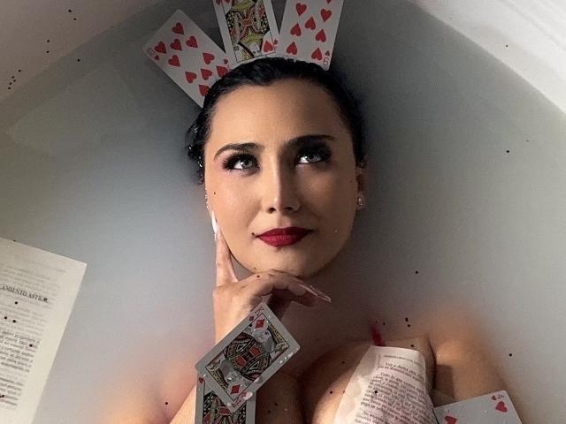 EvangelineTaylor - Live porn &amp; sex cam - 25284557