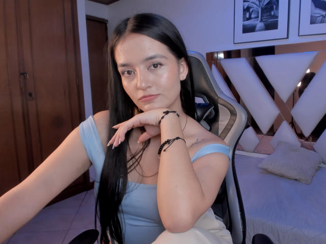 HathorX - Porno na żywo i seks kamera - 25288565