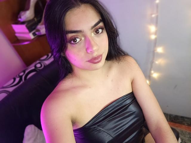 EmaRosee - Live porn &amp; sex cam - 25290337