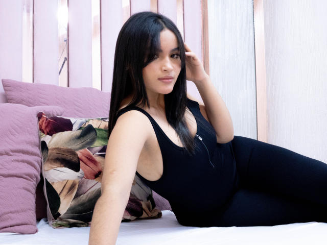 MiiaPalmer - Live porn &amp; sex cam - 25292353