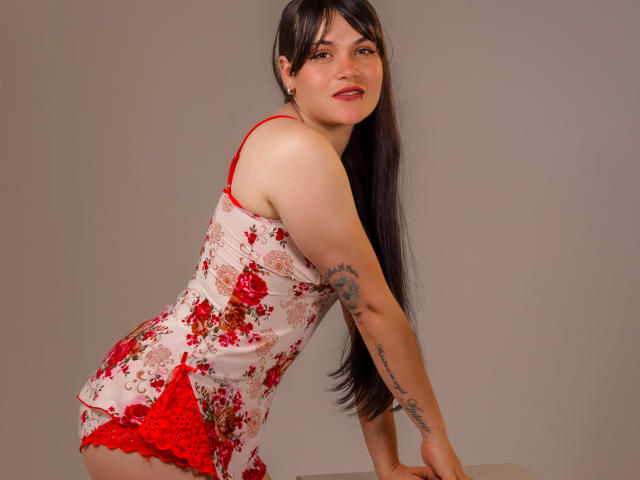 GalaLaverne - Live porn &amp; sex cam - 25297717