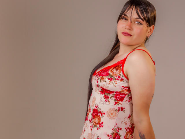 GalaLaverne - Live sexe cam - 25297721