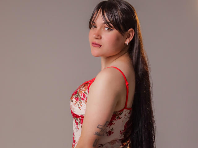 GalaLaverne - Live sexe cam - 25297729