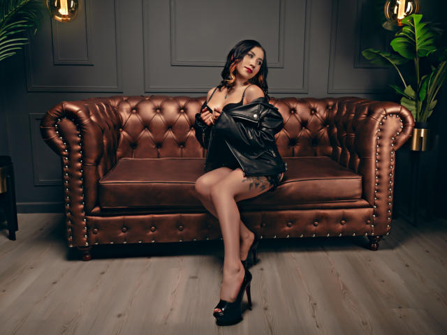 AnyaJay - Live sex cam - 25300993