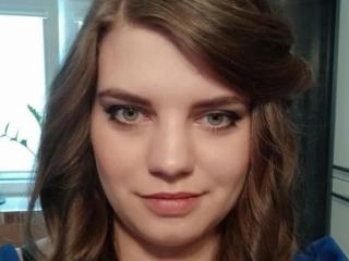 AdrianaGlow - Live porn &amp; sex cam - 25303521