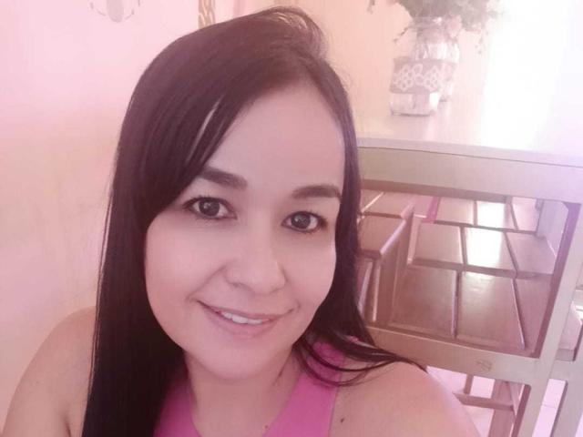 TamaraFoxy - Live sex cam - 25303801