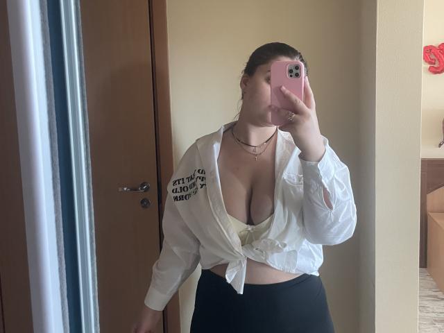 Madrinia - Porno na żywo i seks kamera - 25306501