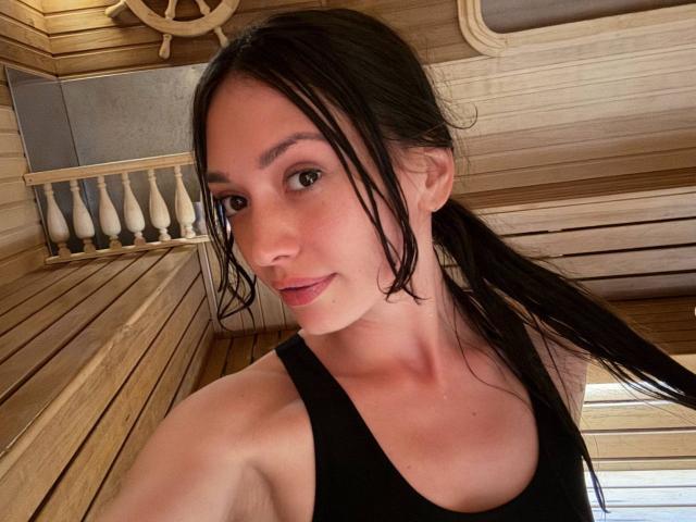 MoniFoxy - Live porn &amp; sex cam - 25308541