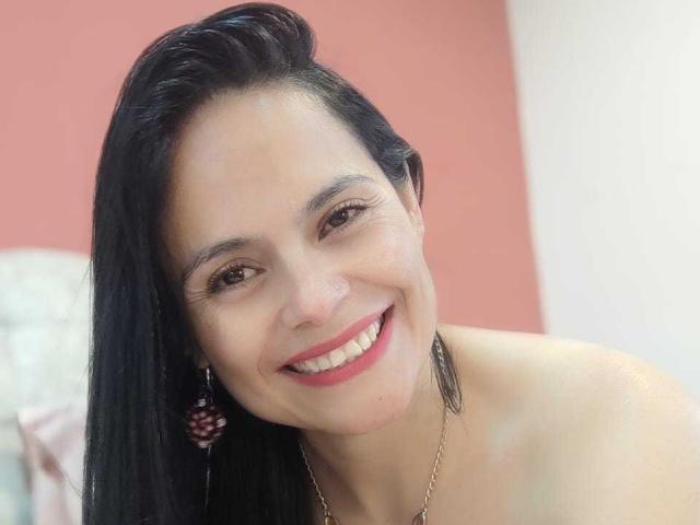 CharlotteCrofort - Live porn &amp; sex cam - 25310049