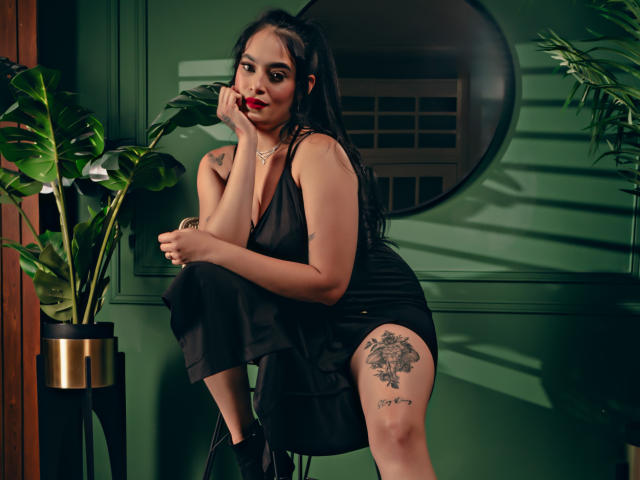 BarbaraSaint - сексуальная веб-камера в реальном времени - 25318265